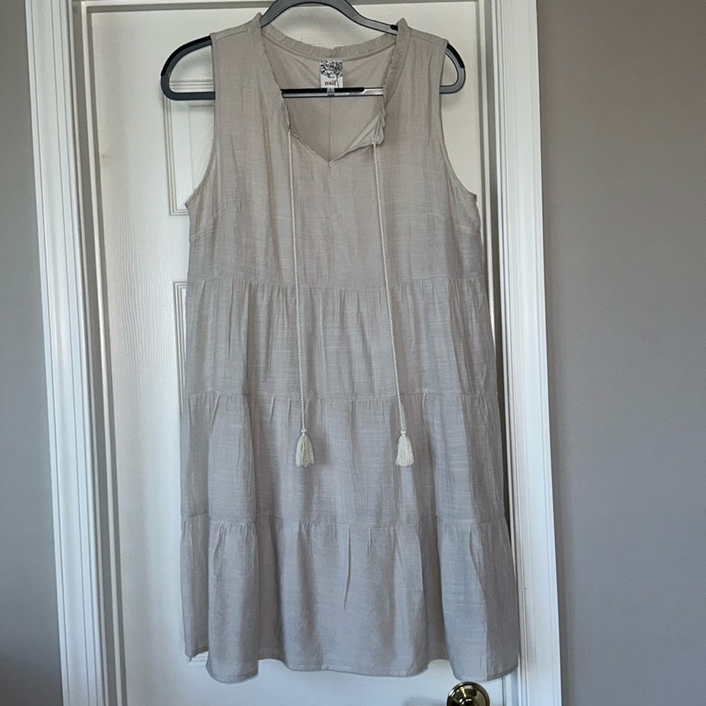 Naïf split neck tie tassel tiered dress